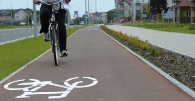 Nowe chodniki i ścieżki rowerowe