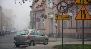 Lekceważą zakaz skrętu w prawo