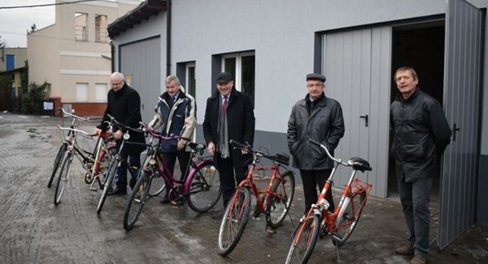 Część rowerów przekazali urzędnicy