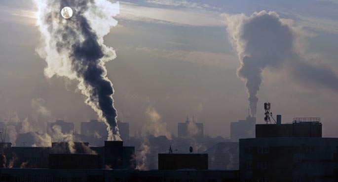 Za zanieczyszczenie powietrza odpowiadają głównie przestrzałe piece węglowe
