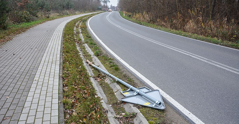 Przewrócone znaki na Bolewskiego