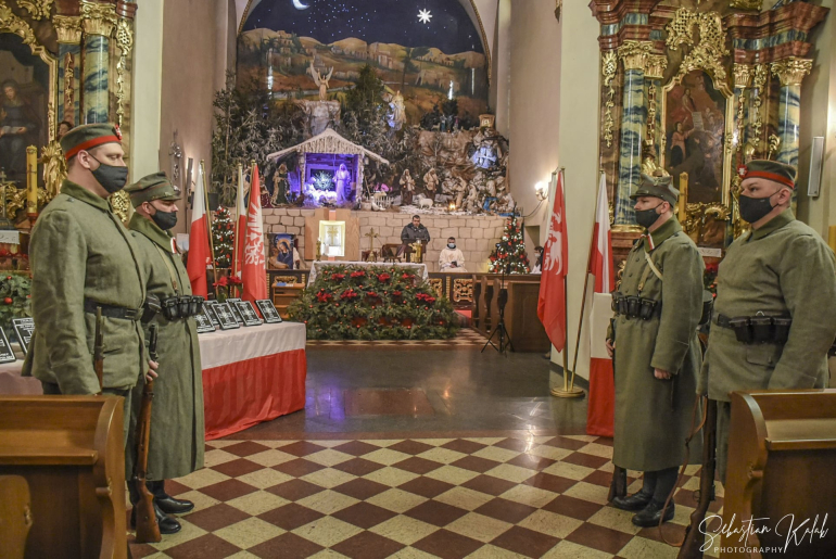 Obchody skromniejsze niż zwykle