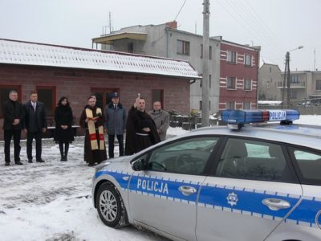 Policjanci z Kobylina mają nowy radiowóz