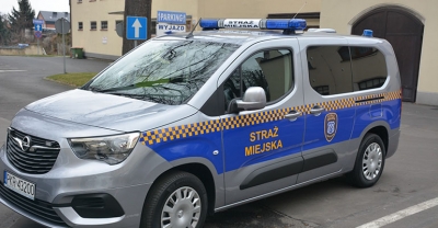 Krotoszyńscy strażnicy mają nowy samochód