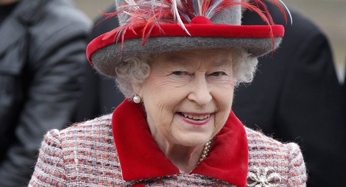 Elżbieta II skończyła 89 lat, a na tronie zasiada od 63 lat i 217 dni
