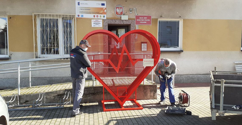 Każdy może dołożyć swoją cegiełkę i pomóc potrzebującym