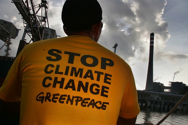 Członkowie Greenpeace’u są często krytykowani za radykalizm i działania na granicy ekoterroryzmu