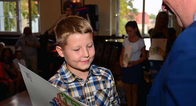 Nagrodzili najzdolniejszych uczniów