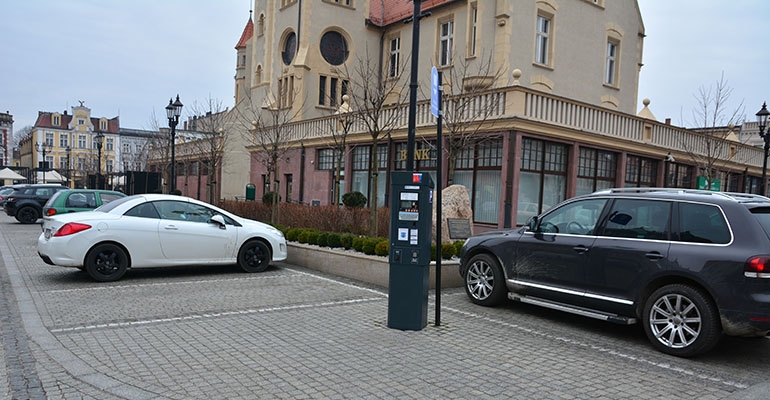 Strefa płatnego parkowania obowiązuje od poniedziałku do piątku w godz. 9:00 - 18:30.