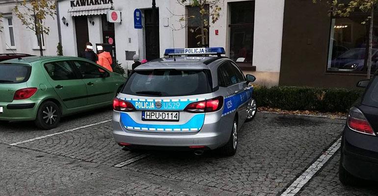 Kierowca chciał dopiec policji