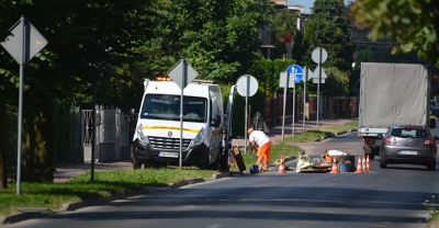 Podnoszą studzienki