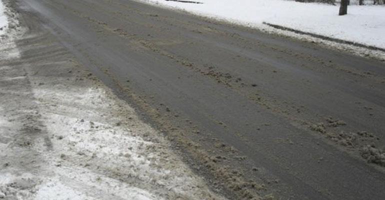 Nikt nie chce odśnieżać wiejskich dróg