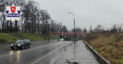 Wypadek pod wiaduktem w Świdniku