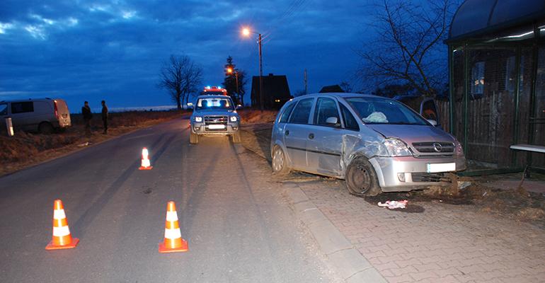 Wypadek drogowy w Piękocinie