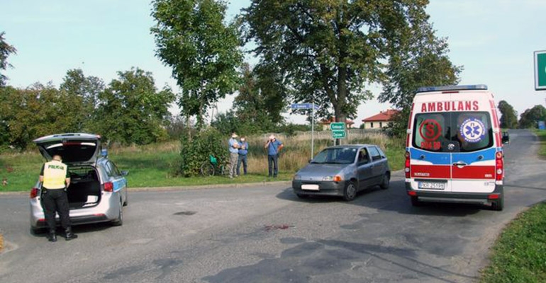 Listonosz potrącił rowerzystkę