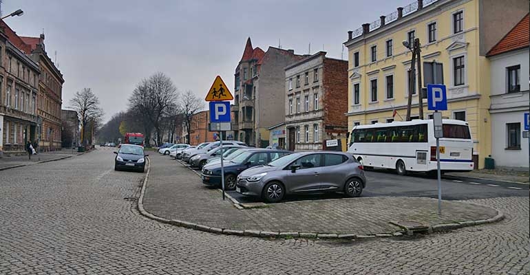 Będzie więcej miejsc postojowych