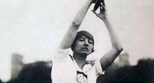 Halina Konopacka podczas konkursu rzutu dyskiem na amsterdamskich igrzyskach