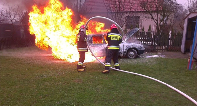 Pożar auta przy ul. Langiewicza