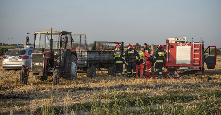 Wypadek na polu we Wrotkowie