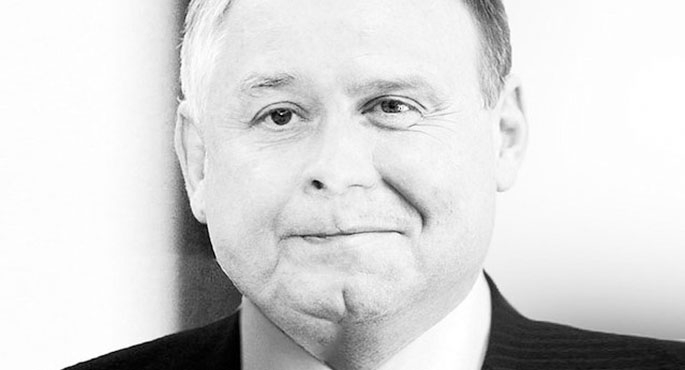 Kandydat PiS Andrzej Duda to nie mamisynek?