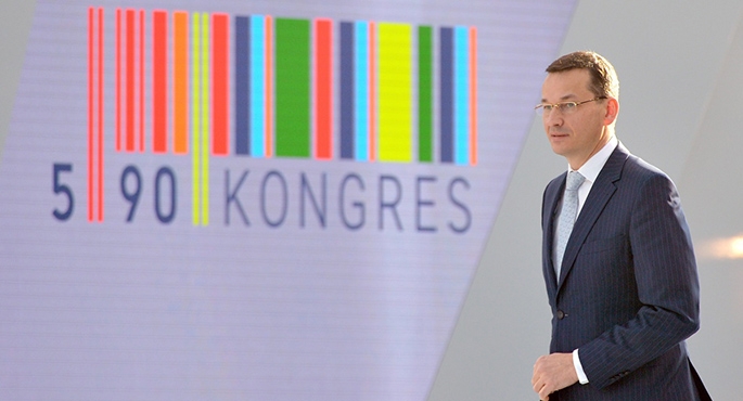 Morawiecki napisał Konstytucję
