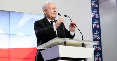 Kaczyński broni reformy sądów