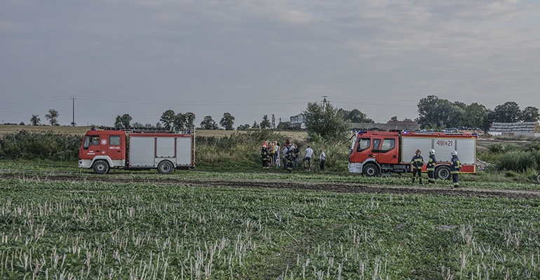 Przesłuchano wędkarza, który napił się żrącego płynu