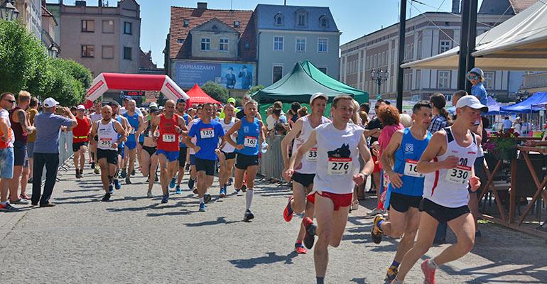 Gospodarze triumfuje w Biegu Krotosa