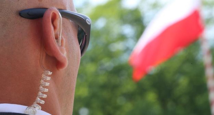 Awanse, odznaczenia i hołd poległym oficerom