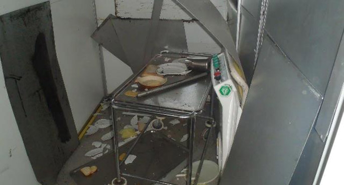 Urwana winda i dwie osoby poszkodowane[gallery]