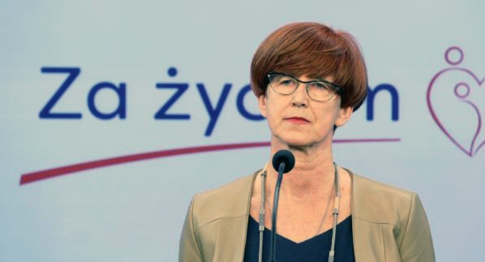 Więcej pieniędzy dla matek