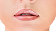 Co sprawia, że wargi są czerwone?