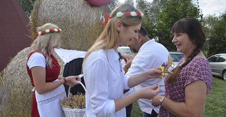 Dożynki wiejskie w Bożacinie