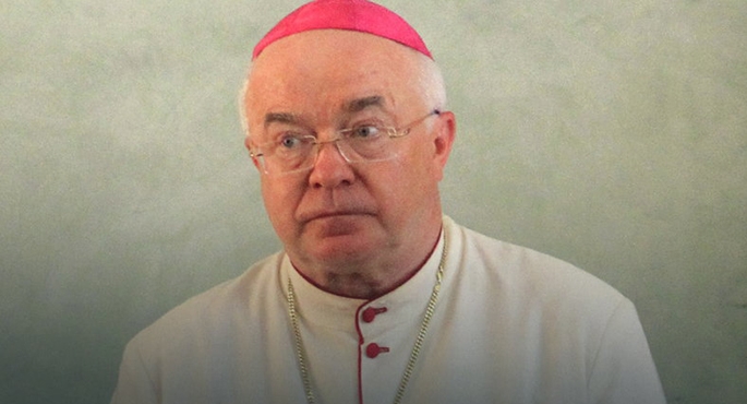 Abp Wesołowski idzie pod sąd