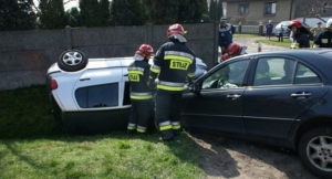 Zderzenie osobówek w Gałązkach[gallery]