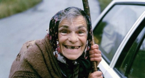 Prawa, skromna, wyrazista