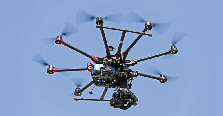 Dron będzie patrolować kominy