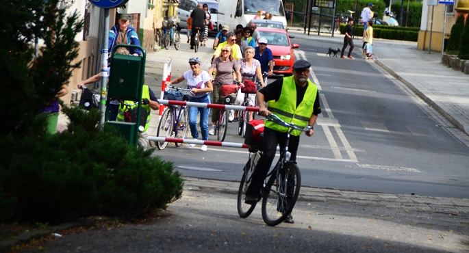 20 osoba ekipa UTW pokonała 19 km