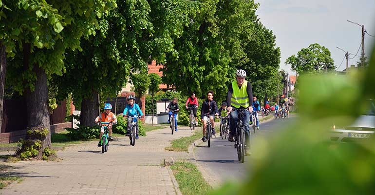 Rowerowa wycieczka osiedlowej dwójki