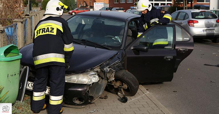 Po alkoholu spowodowała wypadek