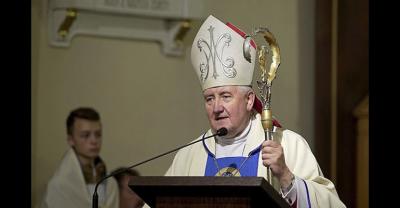 Biskup przeprasza ofiary pedofilii