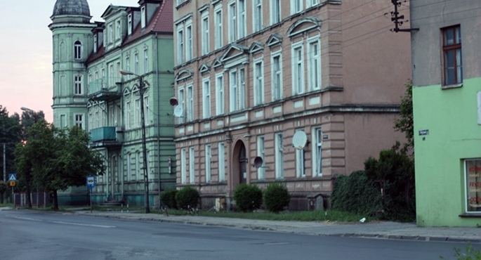 Pomnik zamiast nielegalnego wyjazdu?