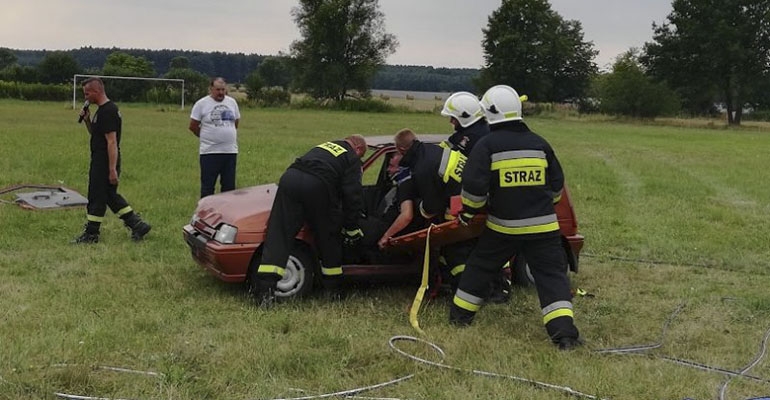 Strażacy z jednostki OSP KSRG Domasławice zaprezentowali swoje umiejętności
